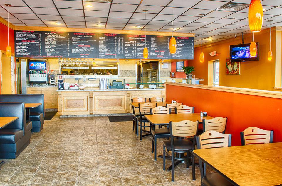 Dining room inside Palumbo Pizza Hampden Township
